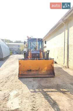 Экскаватор погрузчик Case Construction 580ST 2011 в 