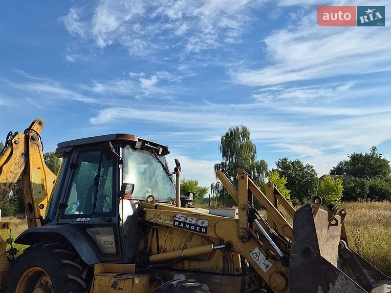 Экскаватор погрузчик Case Construction 580ST 2000 в Полтаве