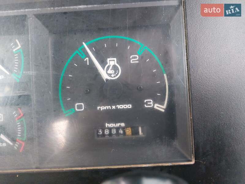 Экскаватор погрузчик Case Construction 590 SL 2001 в Тернополе фото 37 Экскаватор погрузчик Case Construction 590 SL 2001 в Тернополе