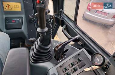 Экскаватор погрузчик Case Construction 590 SL 2001 в 