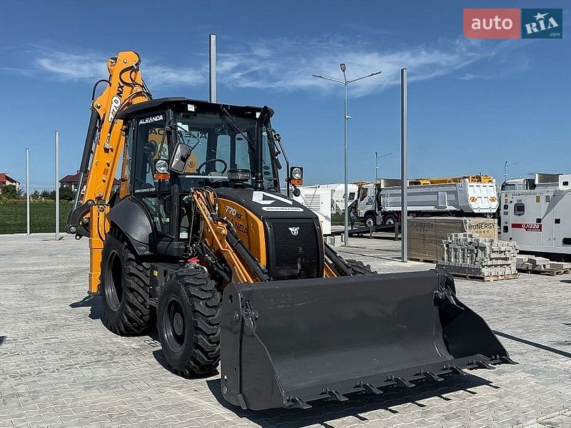 Экскаватор погрузчик Case Construction 770 EX 2026 в Киеве