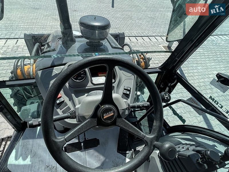 Экскаватор погрузчик Case Construction 770 EX 2026 в Киеве
