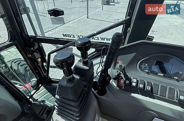Экскаватор погрузчик Case Construction 770 EX 2026 в Киеве