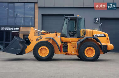 Фронтальный погрузчик Case Construction 821E 2008 в 