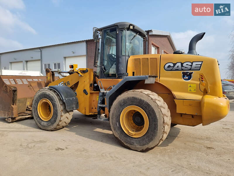 Фронтальный погрузчик Case Construction 821E 2016 в Одессе
