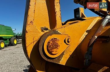 Фронтальный погрузчик Case Construction 821E 2004 в Белой Церкви