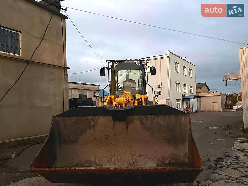 Підйомник Case Construction 821E 2001 в Одесі