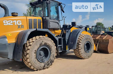 Фронтальный погрузчик Case Construction 921C 2019 в 