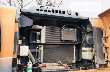 Гусеничний екскаватор Case Construction CX 210 2008 в 