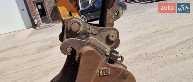 Гусеничный экскаватор Case Construction CX 240 2008 в Одессе