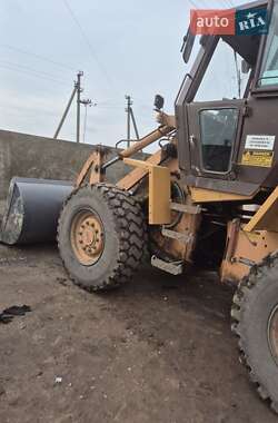 Фронтальный погрузчик Case Construction WX 165 1990 в 