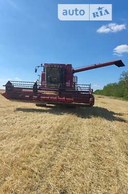 Комбайн зерноуборочный Case IH 2188 1996 в Днепре