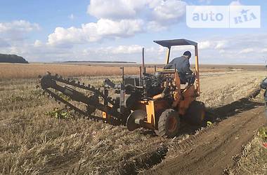 Траншеекопатель Case IH 360 2002 в Чорткове