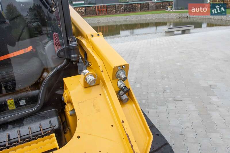 Минипогрузчик Caterpillar 279 2021 в Житомире