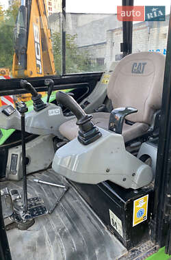 Миниэкскаватор Caterpillar 302.5 2011 в 
