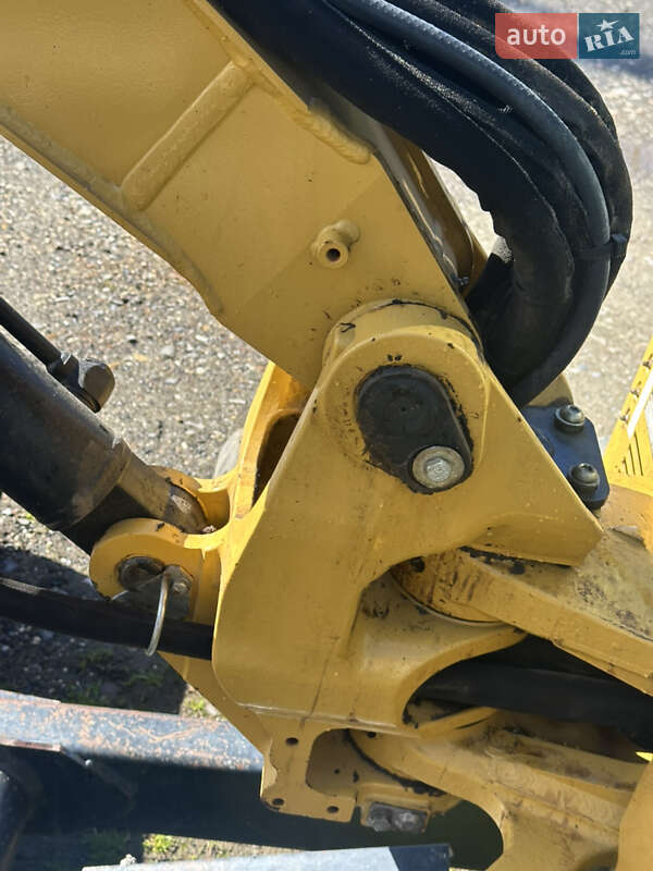 Гусеничный экскаватор Caterpillar 303.5 2012 в Тячеве