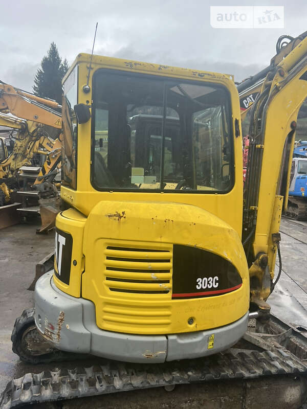Caterpillar 303