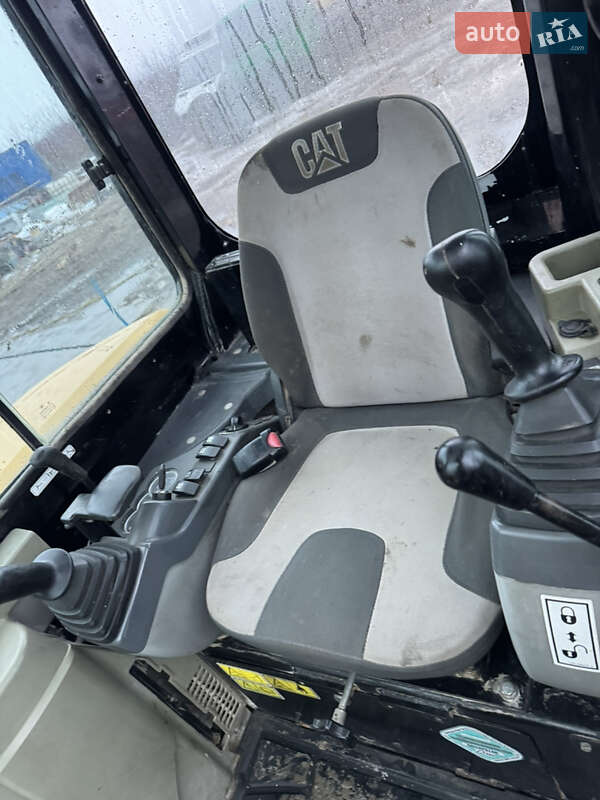 Миниэкскаватор Caterpillar 305.5 2011 в Недобоевцах