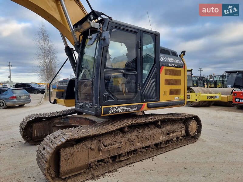 Гусеничный экскаватор Caterpillar 320 2014 в Одессе