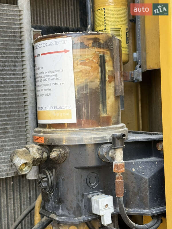 Гусеничный экскаватор Caterpillar 320 2014 в Одессе