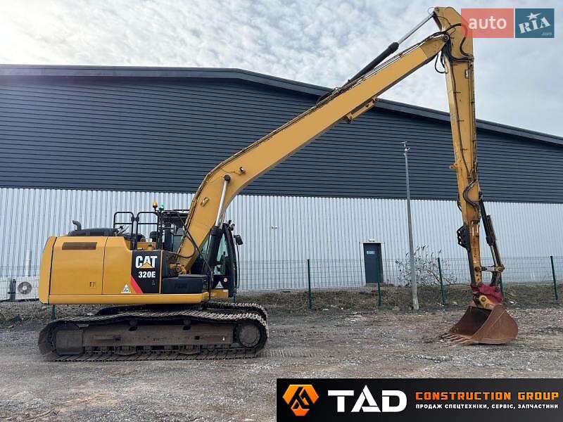 Caterpillar 320 2015