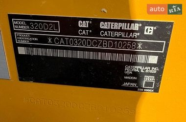 Гусеничный экскаватор Caterpillar 320 2016 в Ровно