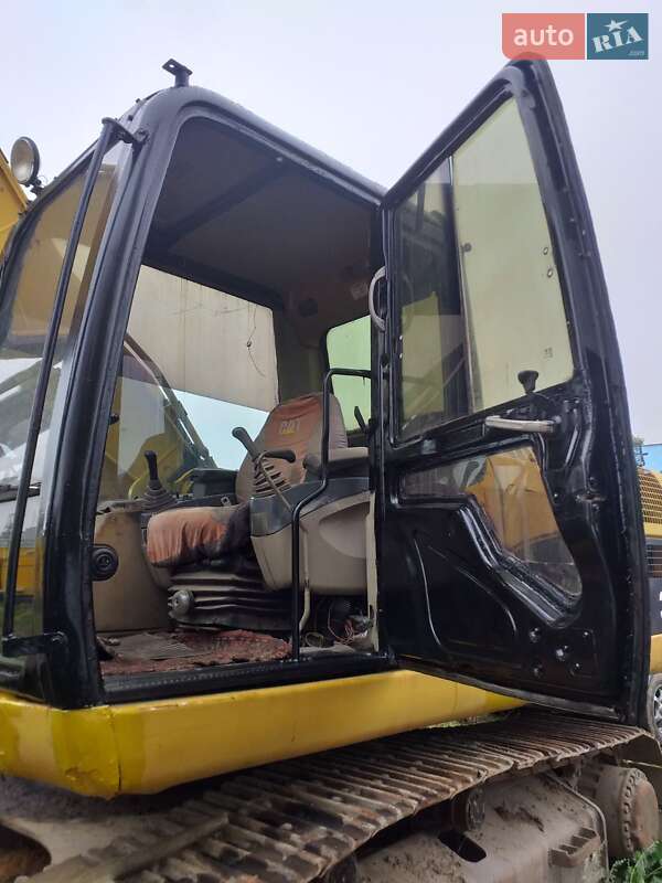 Гусеничный экскаватор Caterpillar 330 2008 в Баре