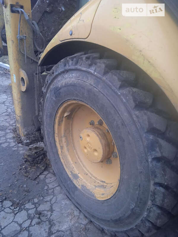 Екскаватор навантажувач Caterpillar 428E 2008 в Ірпені
