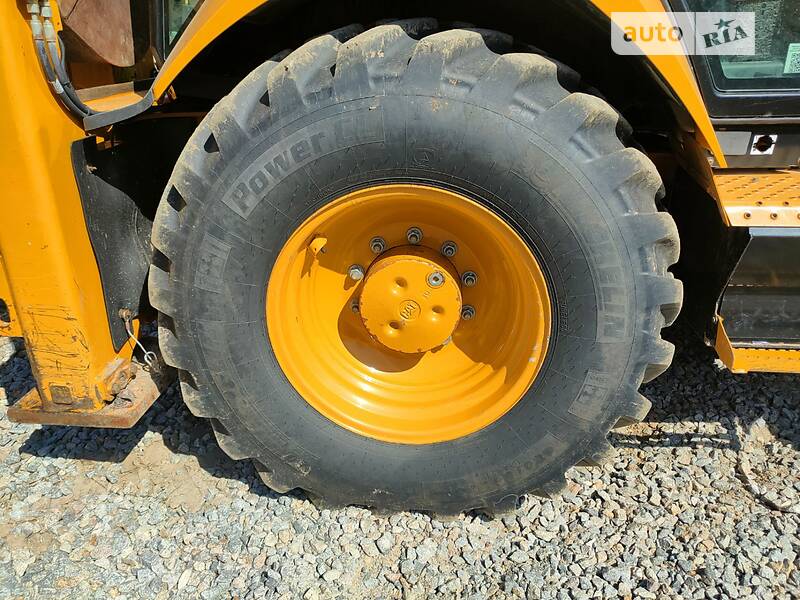 Экскаватор погрузчик Caterpillar 428F2 2018 в Киеве