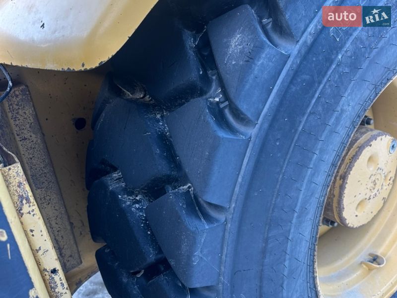 Экскаватор погрузчик Caterpillar 432 2014 в Черновцах фото 4 Экскаватор погрузчик Caterpillar 432 2014 в Черновцах
