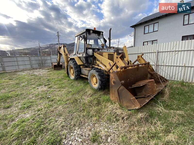 Екскаватор навантажувач Caterpillar 438 1995 в 