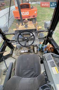 Екскаватор навантажувач Caterpillar 438 1995 в 