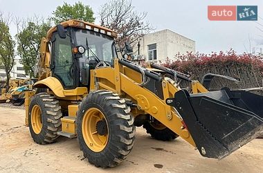 Экскаватор погрузчик Caterpillar 444 2026 в Киеве