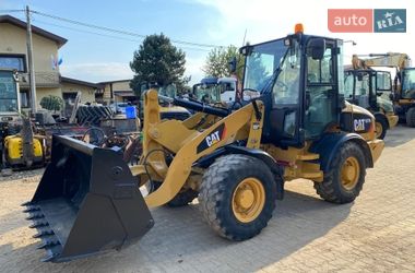 Фронтальні навантажувачі Caterpillar 907 2013 в Львові