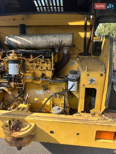 Фронтальный погрузчик Caterpillar 914 2000 в Луцке