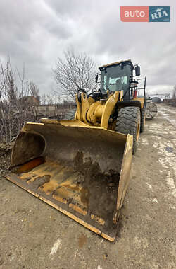 Фронтальні навантажувачі Caterpillar 950 2018 в Новодністровську