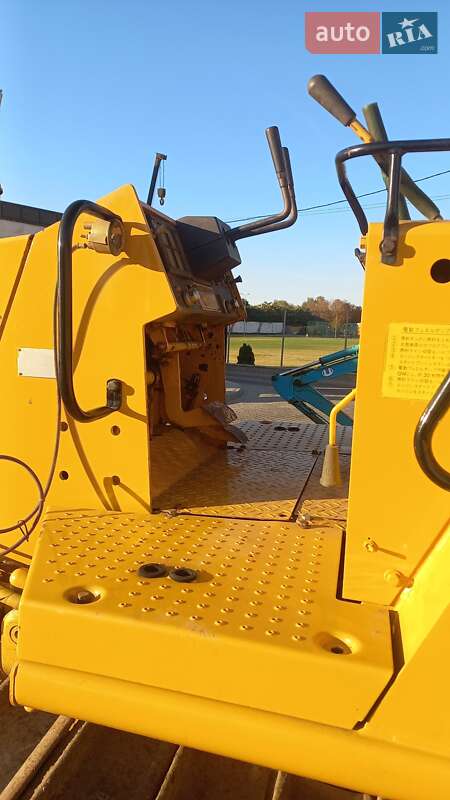 Бульдозер Caterpillar D4 2001 в Одессе фото 5 Бульдозер Caterpillar D4 2001 в Одессе