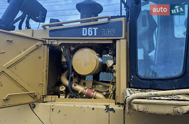 Бульдозер Caterpillar D6T 2010 в 