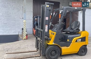 Вилочный погрузчик Caterpillar DP 2008 в Днепре