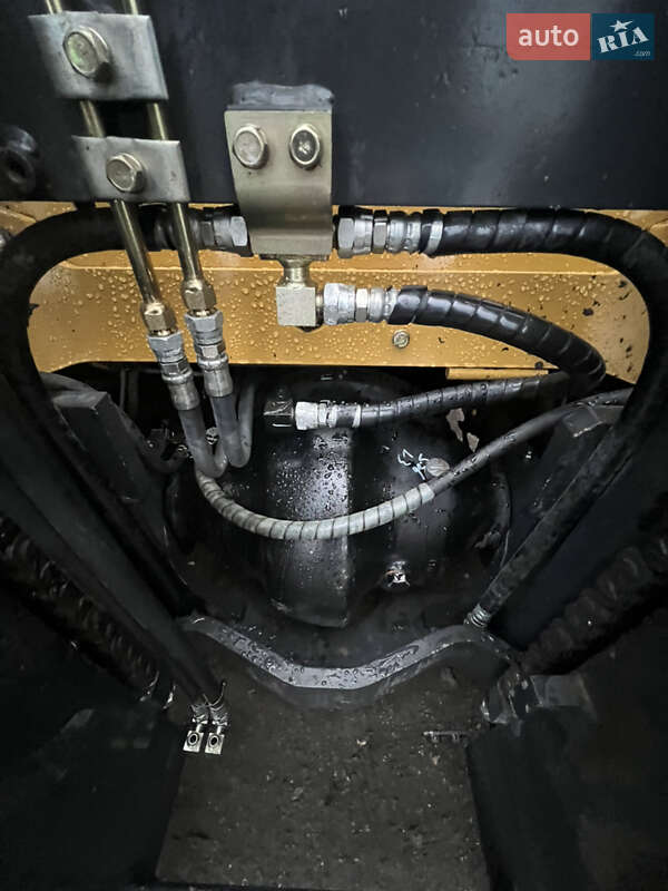 Вилочный погрузчик Caterpillar GP 2017 в Тернополе