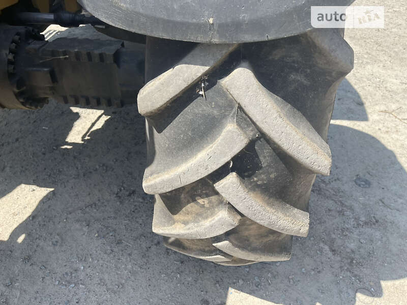 Телескопический погрузчик Caterpillar TH 414 2012 в Киеве