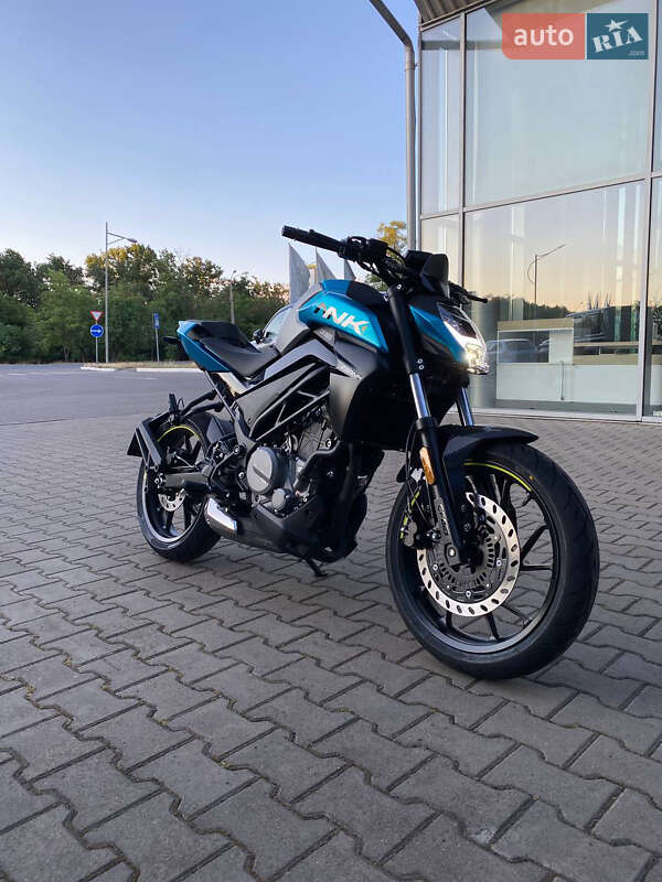 CFMOTO 250 2025