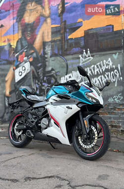 Спортбайк CFMOTO 250SR 2025 в Києві