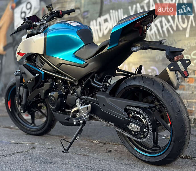 Мотоцикл Без обтекателей (Naked bike) CFMOTO 450NK 2025 в Киеве
