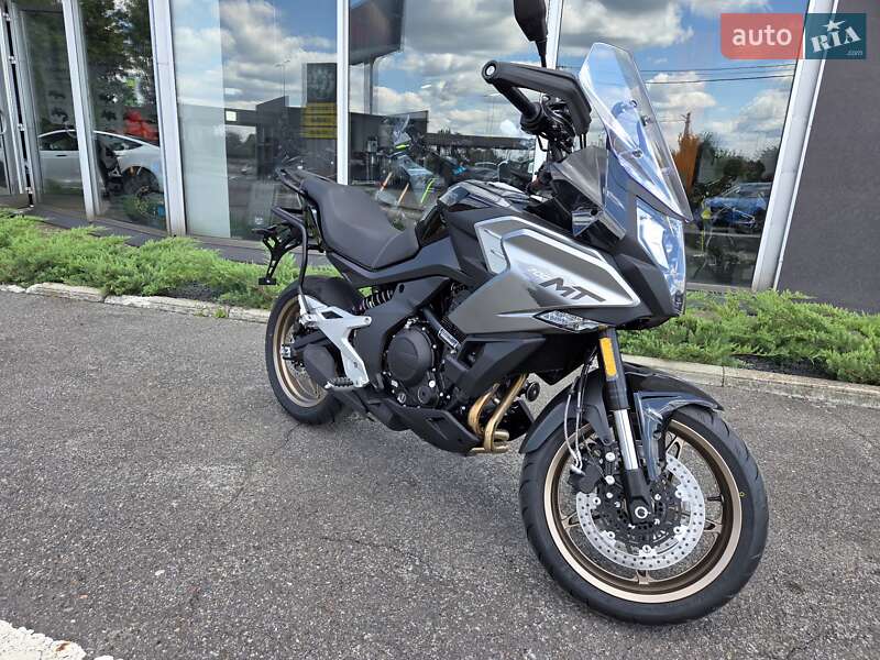 Мотоцикл Туризм CFMOTO 700MT 2025 в 