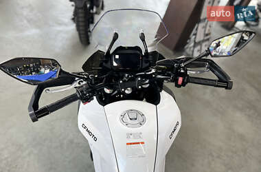 Мотоцикл Круизер CFMOTO 700MT 2025 в 