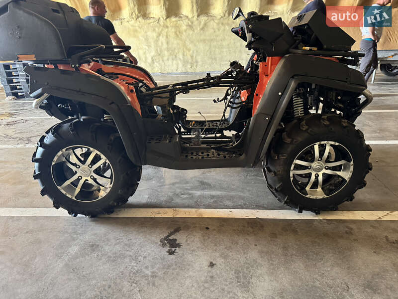 Квадроцикл спортивный CFMOTO CF800 2013 в Житомире