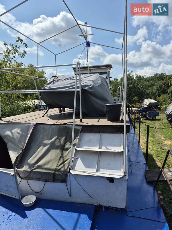 Катер Чайка МЛ 20 2005 в Києві