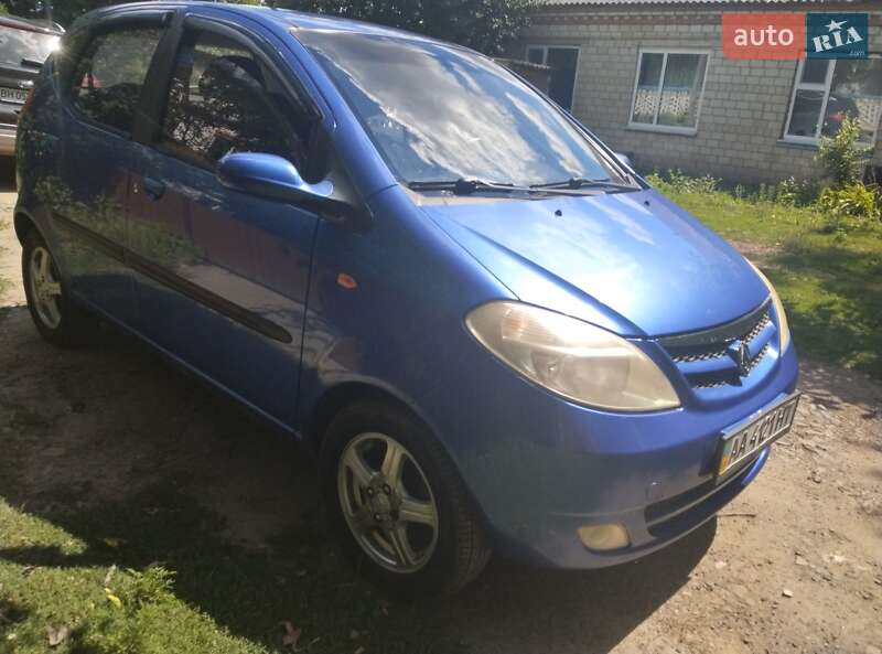 Седан Chana Benni 2008 в Тростянце