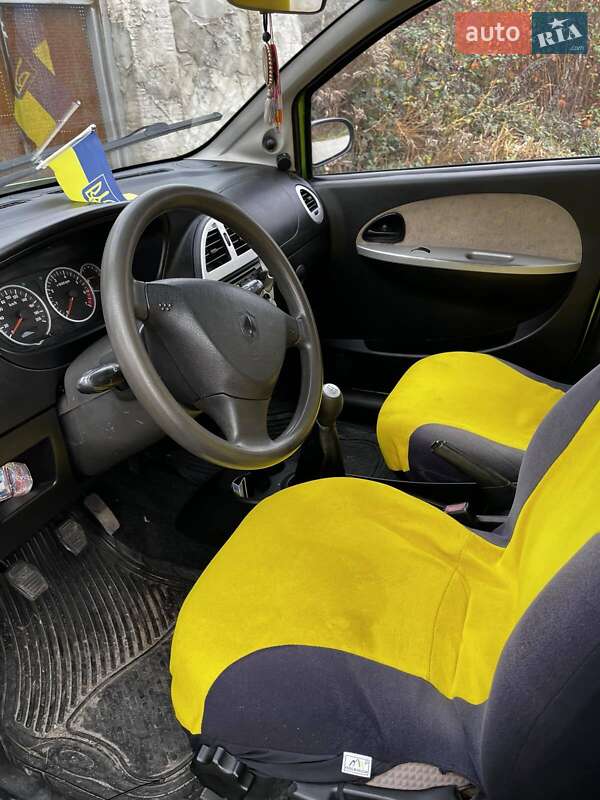 Хетчбек Chana Benni 2008 в Ужгороді